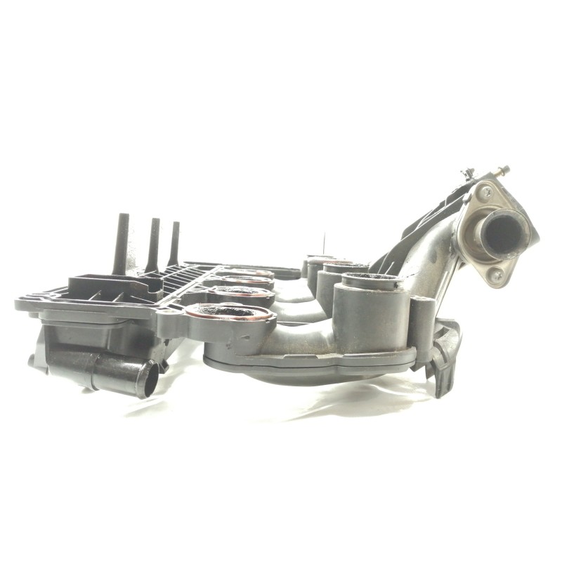 Recambio de colector admision para peugeot 407 st sport referencia OEM IAM 9645977980  