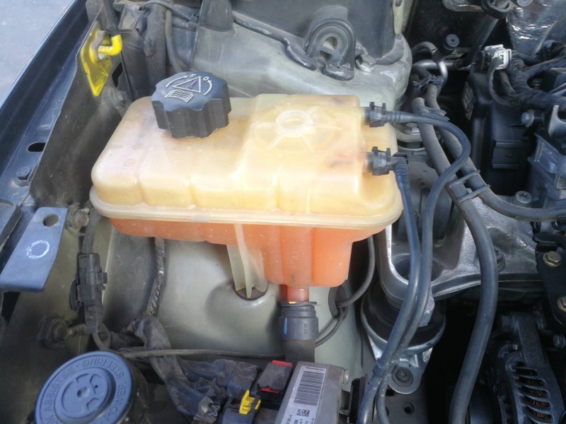 Recambio de deposito expansion para peugeot 407 st sport referencia OEM IAM   