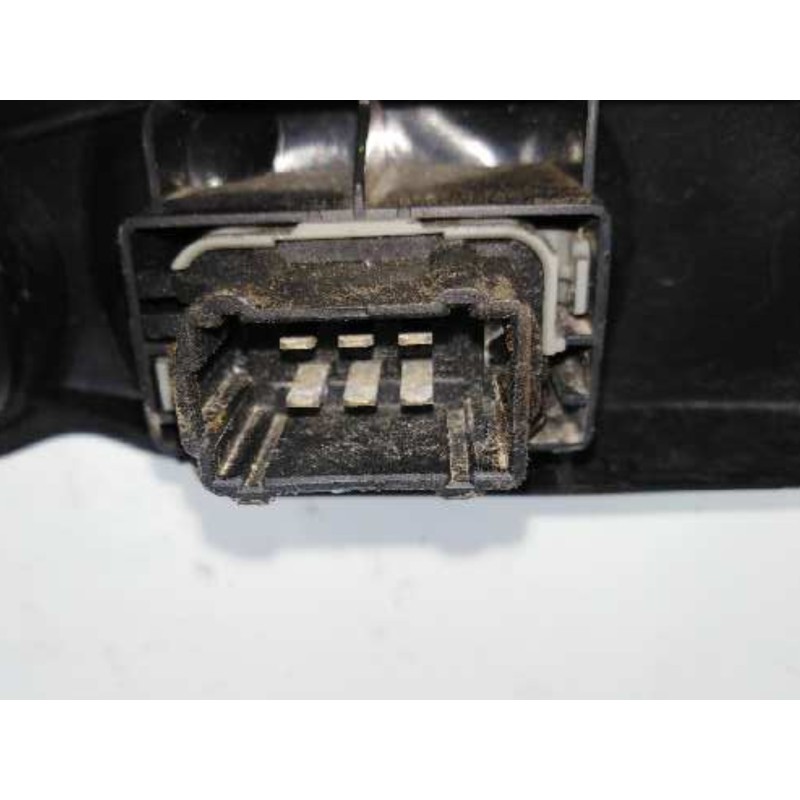 Recambio de mando elevalunas delantero derecho para renault modus dynamique referencia OEM IAM 8200278436  