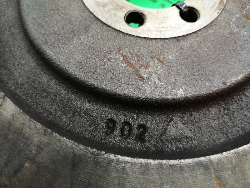 Recambio de volante motor para renault clio iii authentique referencia OEM IAM   