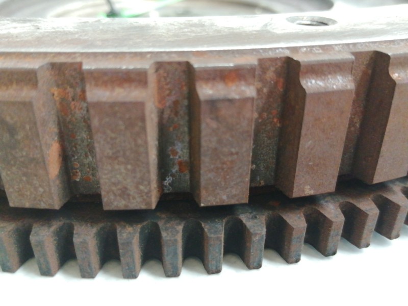 Recambio de volante motor para renault clio iii authentique referencia OEM IAM   