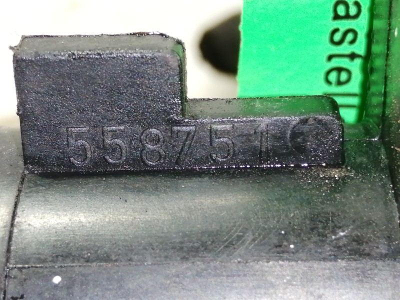 Recambio de termostato para renault clio iii authentique referencia OEM IAM 558751  