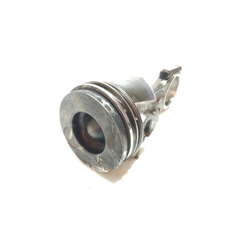 Recambio de piston para peugeot 407 st sport referencia OEM IAM 085190  