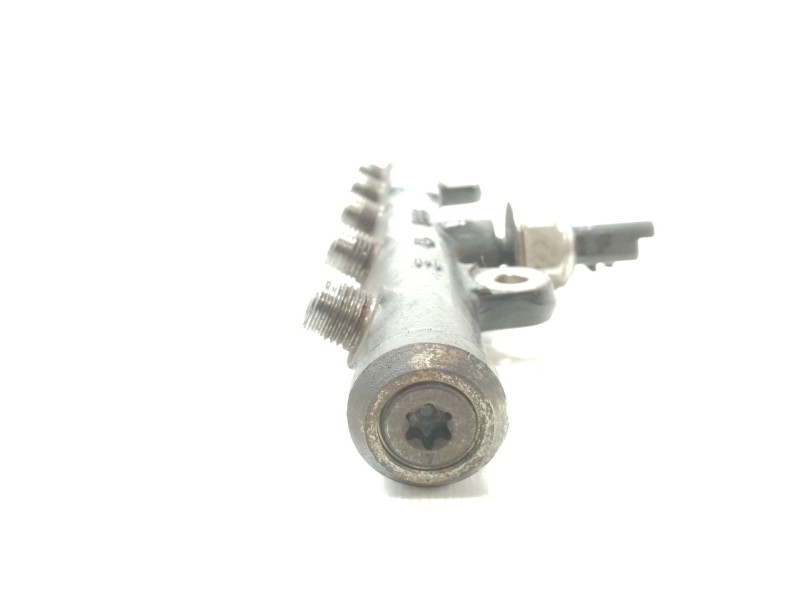 Recambio de rampa inyectora para peugeot 407 st sport referencia OEM IAM 9654726280  