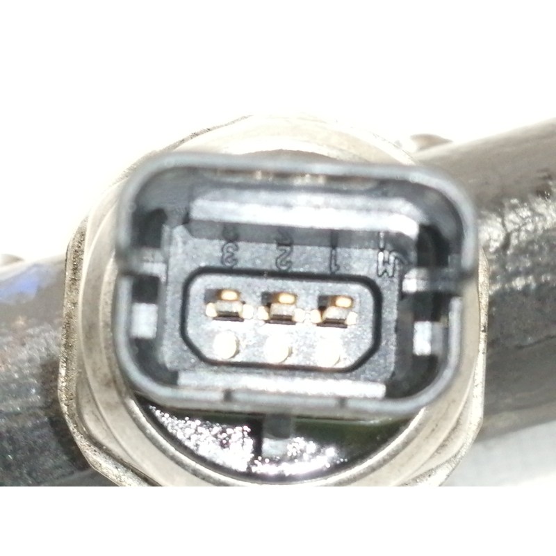 Recambio de rampa inyectora para peugeot 407 st sport referencia OEM IAM 9654726280  