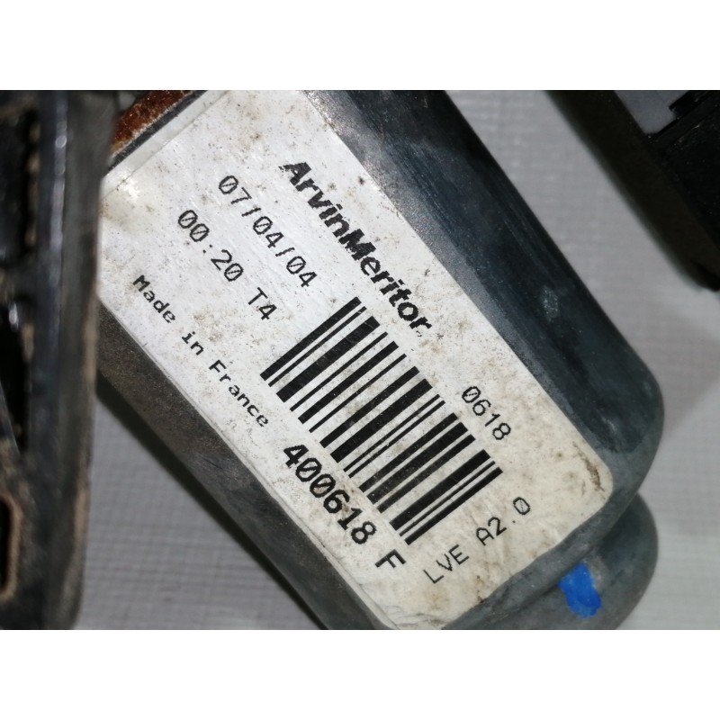 Recambio de mando elevalunas delantero derecho para citroën c3 1.4 sx plus referencia OEM IAM 400618F  