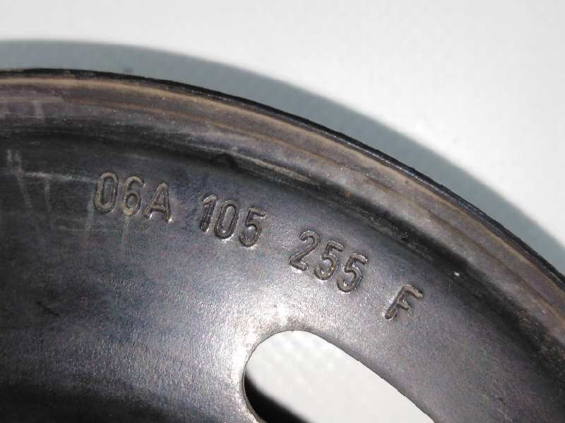 Recambio de polea cigueñal para volkswagen golf v berlina (1k1) igolf referencia OEM IAM 06A105255F  