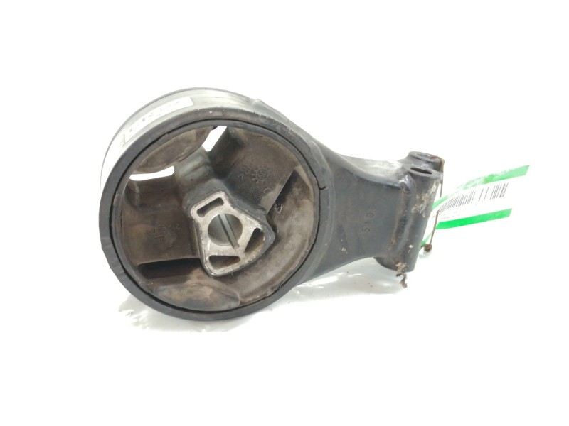 Recambio de soporte motor trasero para opel insignia berlina cosmo referencia OEM IAM 13228303  