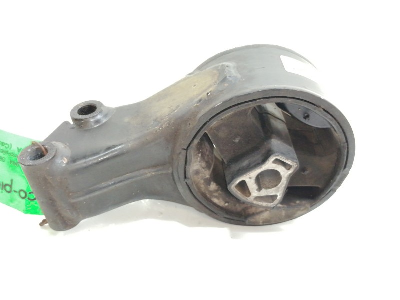 Recambio de soporte motor trasero para opel insignia berlina cosmo referencia OEM IAM 13228303  