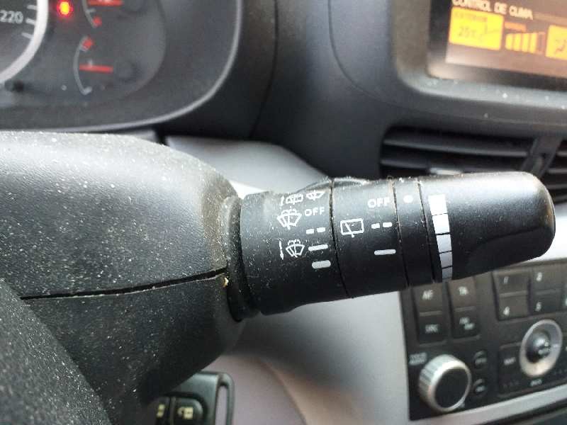 Recambio de mando limpia para nissan almera tino (v10m) acenta referencia OEM IAM   