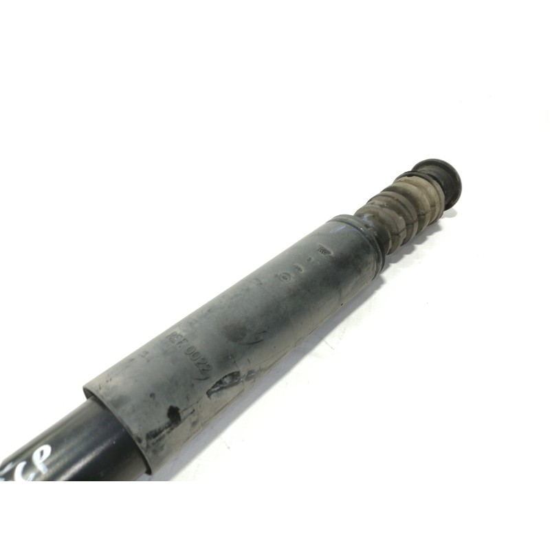 Recambio de amortiguador trasero derecho para renault clio iii exception referencia OEM IAM 8200676769  