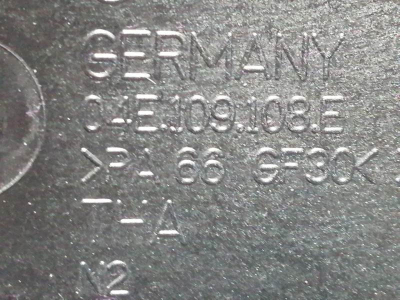 Recambio de tapa distribucion para seat arona style referencia OEM IAM 04E109108E  