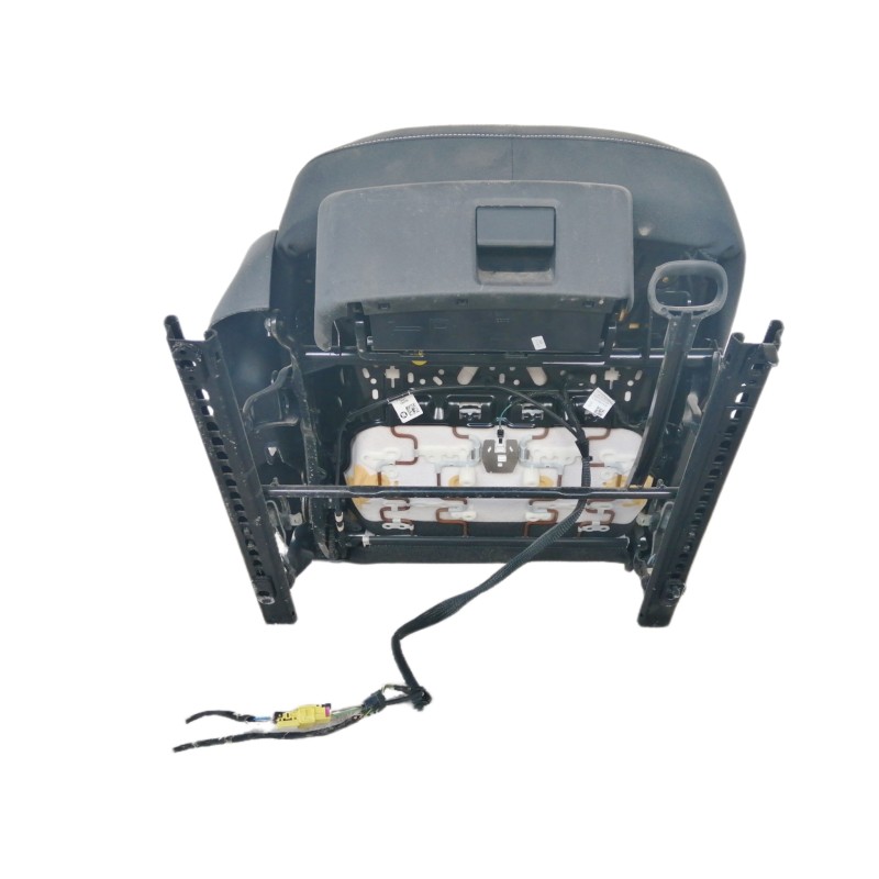 Recambio de asiento delantero derecho para seat arona style referencia OEM IAM   