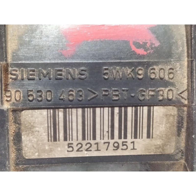 Recambio de caudalimetro para opel vectra c berlina referencia OEM IAM 90530463  