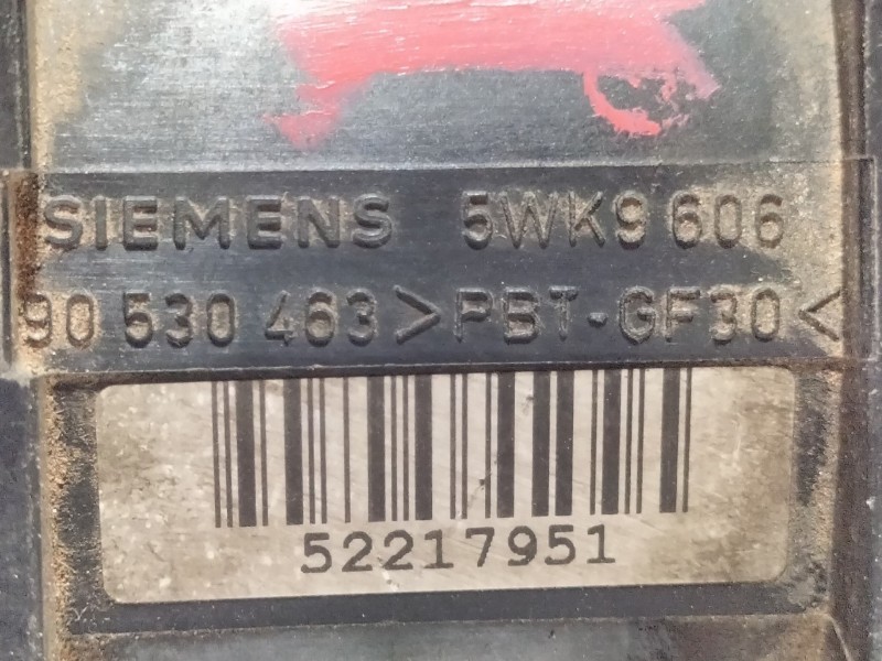 Recambio de caudalimetro para opel vectra c berlina referencia OEM IAM 90530463  