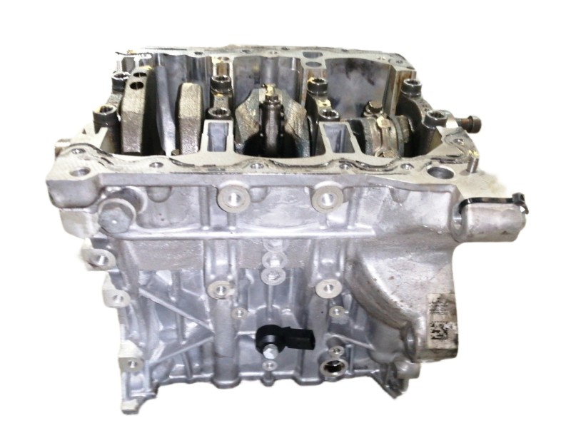 Recambio de bloque para seat arona style referencia OEM IAM 04C103011S 04C103023J 