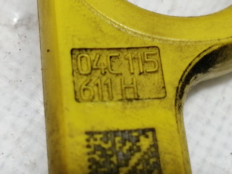 Recambio de varilla aceite para seat arona style referencia OEM IAM 04C115611H  