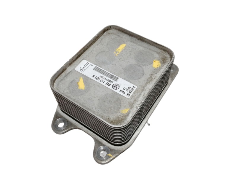Recambio de enfriador aceite motor para seat arona style referencia OEM IAM 04E117021K  