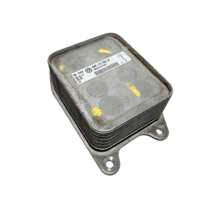 Recambio de enfriador aceite motor para seat arona style referencia OEM IAM 04E117021K  