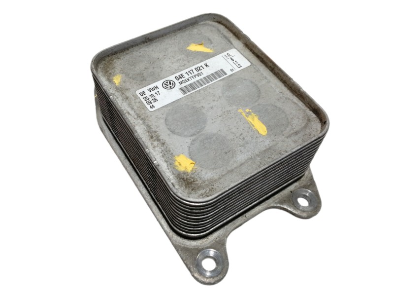 Recambio de enfriador aceite motor para seat arona style referencia OEM IAM 04E117021K  