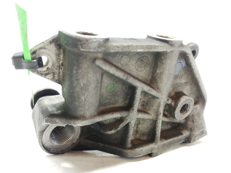 Recambio de soporte motor para alfa romeo 156 (116) 1.9 jtd progression referencia OEM IAM   