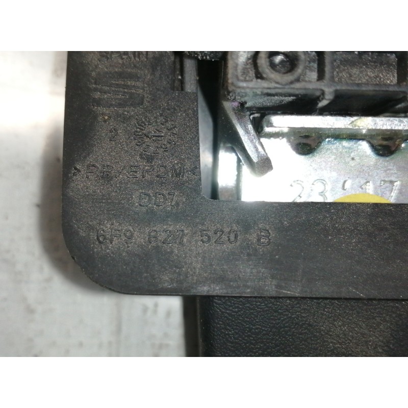 Recambio de cerradura maletero / porton para seat arona style referencia OEM IAM 5F082750508S  