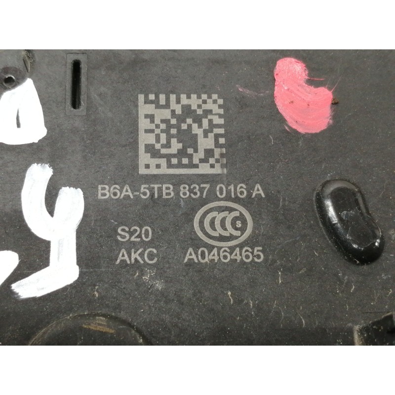 Recambio de cerradura puerta delantera derecha para seat arona style referencia OEM IAM B6A5TB837016A  