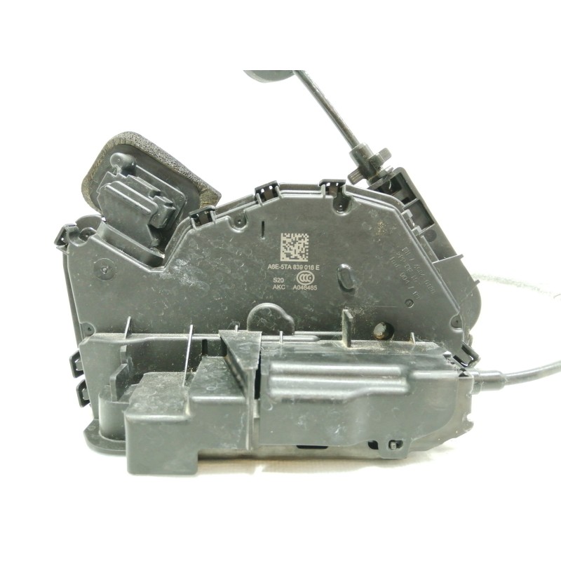 Recambio de cerradura puerta trasera derecha para seat arona style referencia OEM IAM A6E5TA839016E  