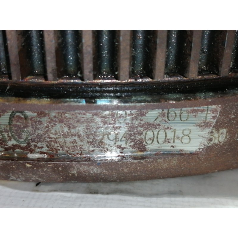 Recambio de volante motor para seat arona style referencia OEM IAM 04C105266F  