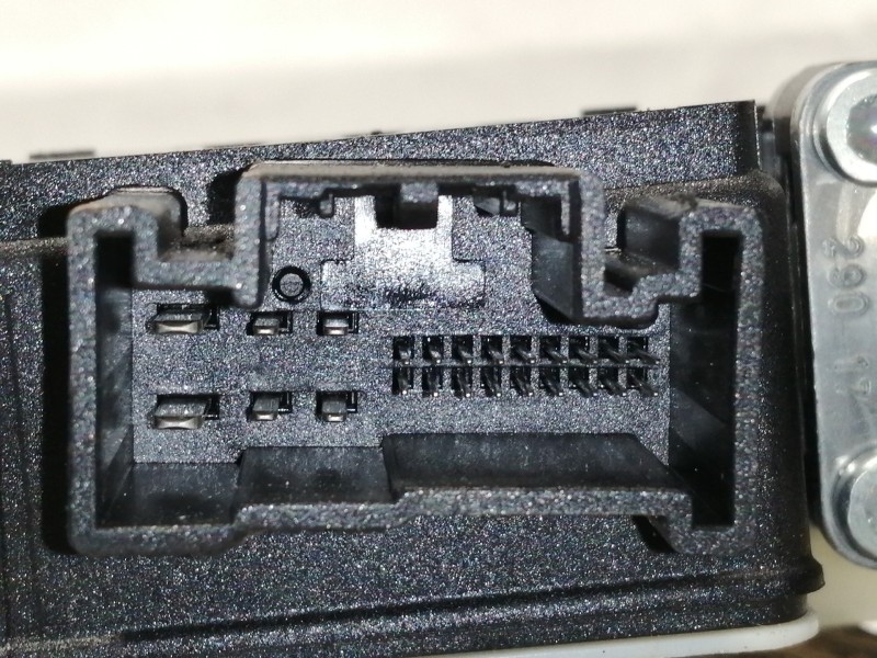 Recambio de elevalunas delantero derecho para seat arona style referencia OEM IAM 6F9837462  