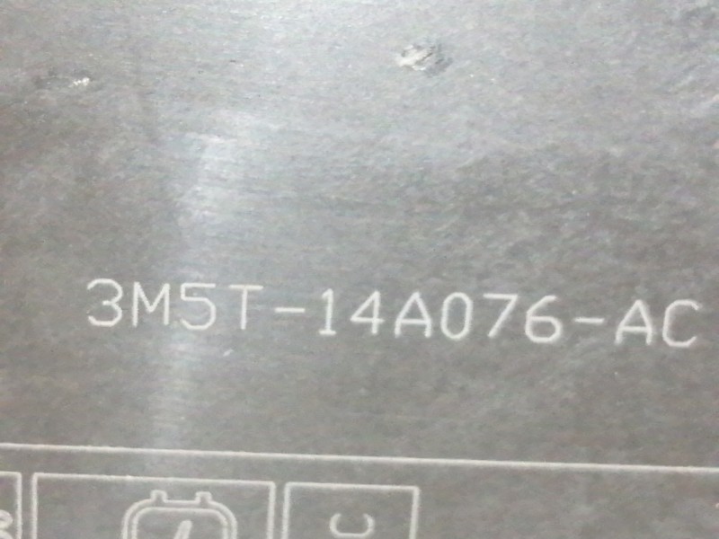 Recambio de caja reles / fusibles para ford focus berlina (cap) ghia referencia OEM IAM 3M5T14A142AB  