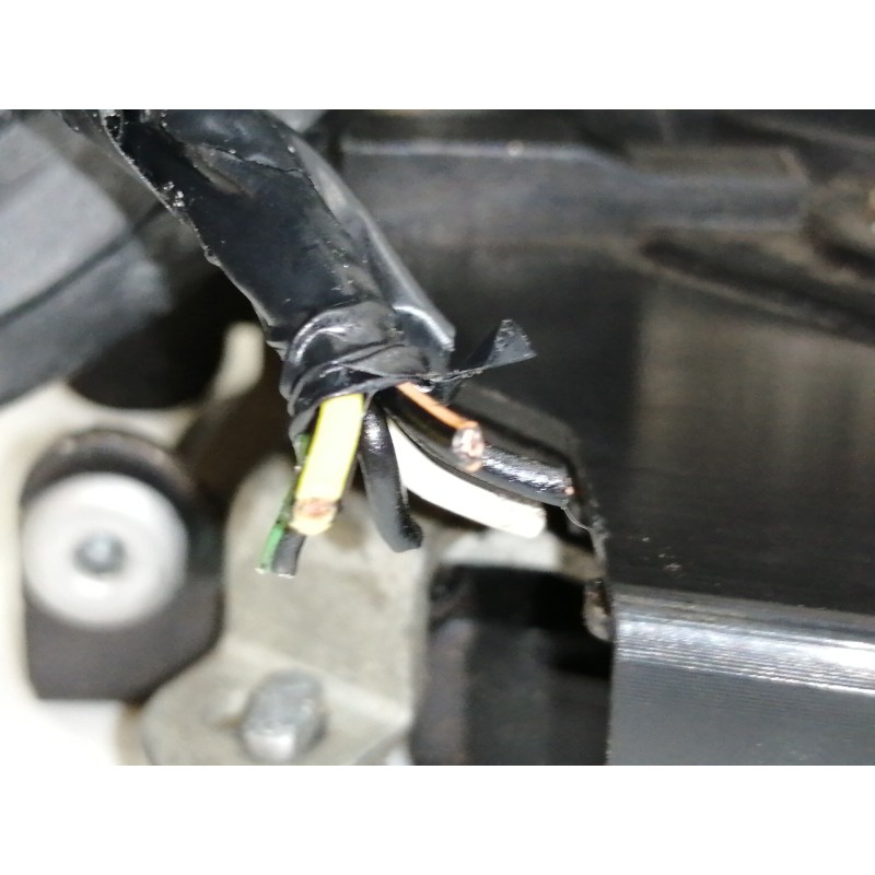 Recambio de cerradura puerta delantera izquierda para ford focus berlina (cap) ghia referencia OEM IAM 3M5AH21813EP  