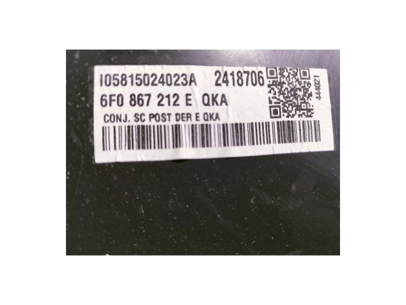 Recambio de guarnecido puerta trasera derecha para seat arona style referencia OEM IAM 6F0867212E I05815024023A 