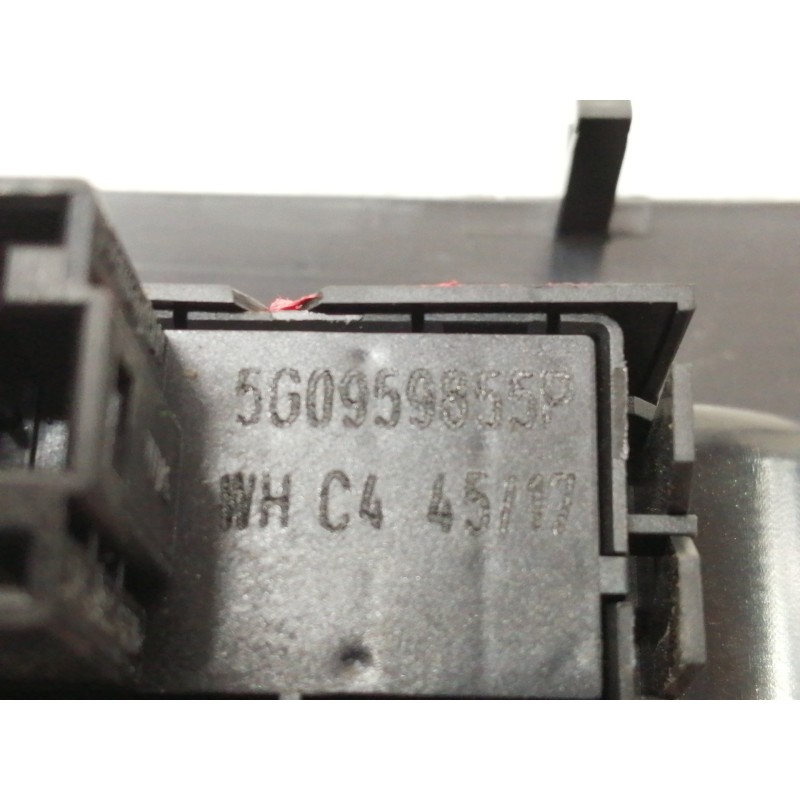 Recambio de mando elevalunas delantero derecho para seat arona style referencia OEM IAM 5G0959855P  