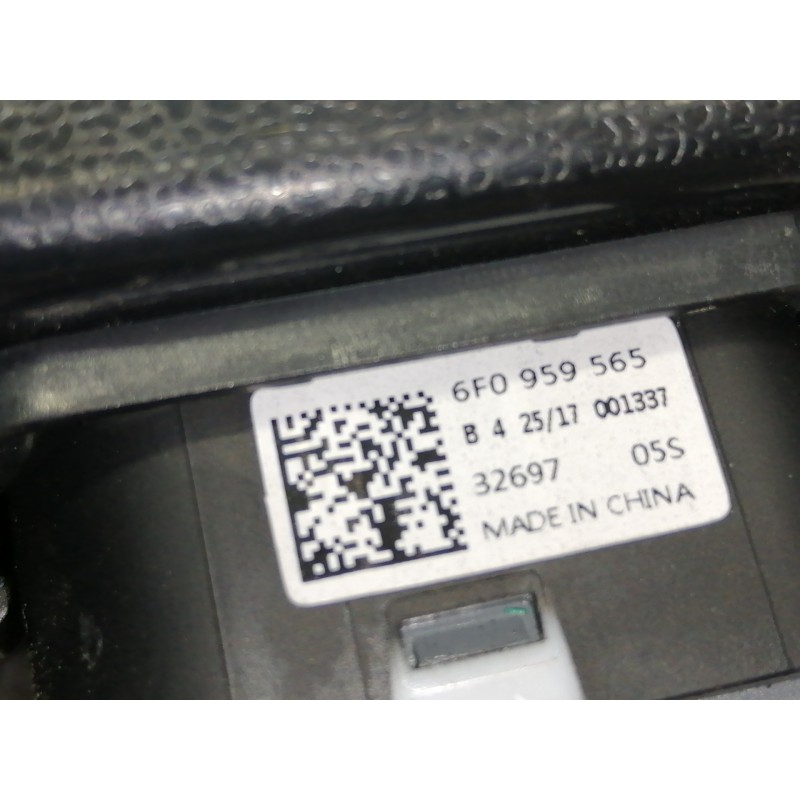 Recambio de mando elevalunas delantero izquierdo para seat arona style referencia OEM IAM 6F0959565  