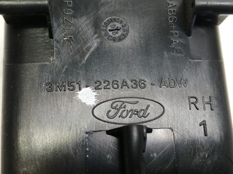 Recambio de mando elevalunas delantero derecho para ford focus berlina (cap) ghia referencia OEM IAM 3M51226A36ADW  