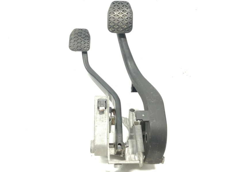 Recambio de pedal freno para bmw serie 3 berlina (e90) 320d referencia OEM IAM 42322403  