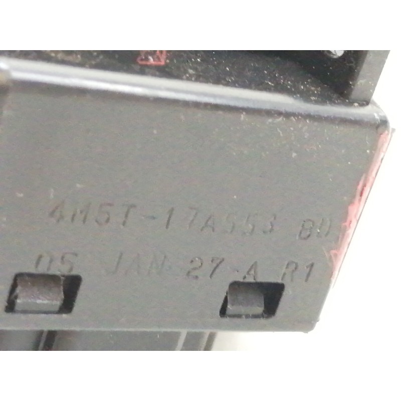 Recambio de mando limpia para ford focus berlina (cap) ghia referencia OEM IAM 17D346C  