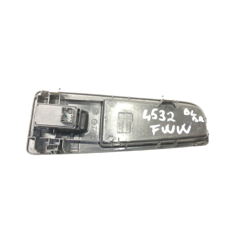 Recambio de mando elevalunas delantero derecho para fiat bravo (198) 1.9 active multijet referencia OEM IAM 735380448  