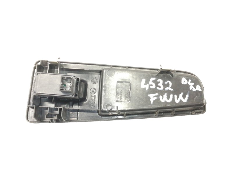 Recambio de mando elevalunas delantero derecho para fiat bravo (198) 1.9 active multijet referencia OEM IAM 735380448  