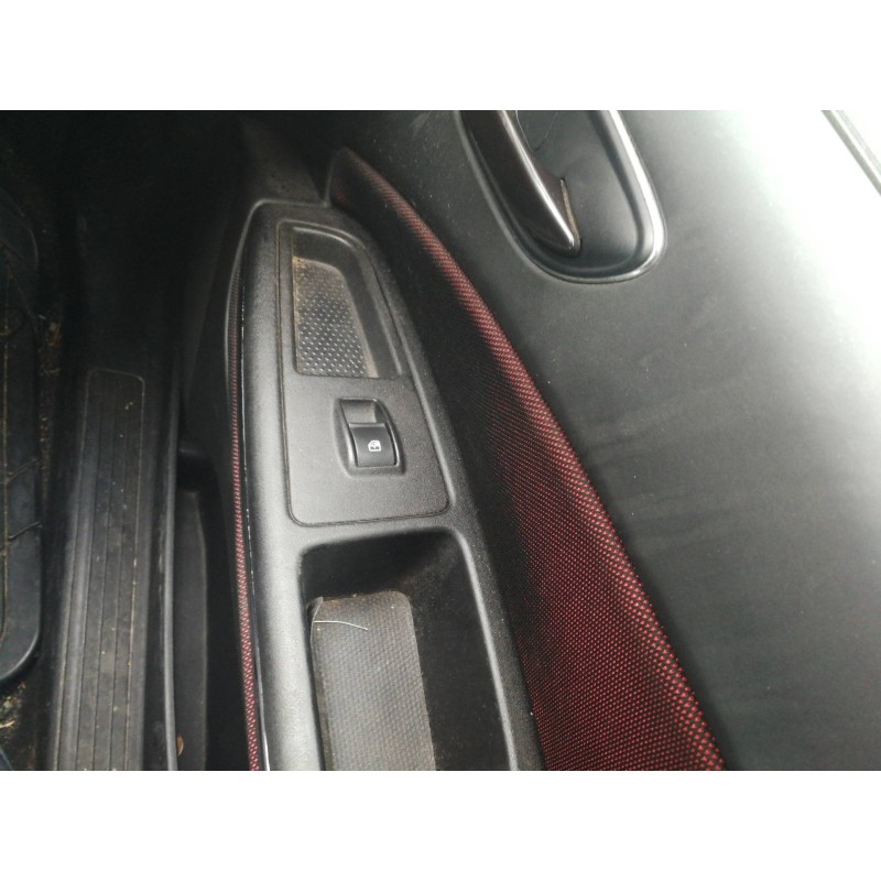 Recambio de mando elevalunas delantero derecho para fiat bravo (198) 1.9 active multijet referencia OEM IAM 735380448  