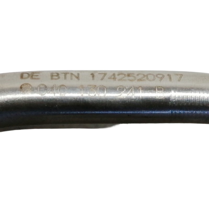 Recambio de tubo para seat arona style referencia OEM IAM 04C130241  