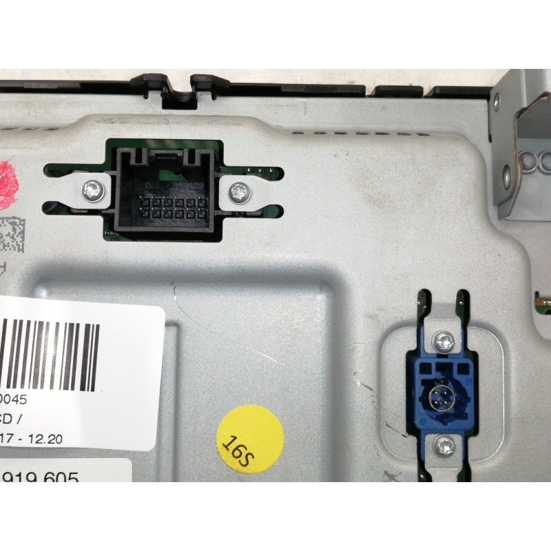 Recambio de sistema audio / radio cd para seat arona style referencia OEM IAM 6F0919605  