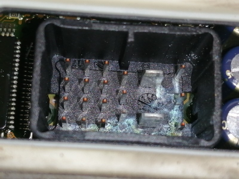 Recambio de centralita faros xenon para bmw serie 7 (e65/e66) 730d referencia OEM IAM   