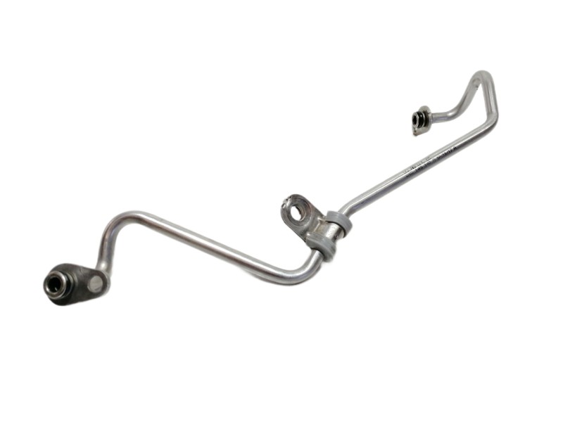 Recambio de tubo para seat arona style referencia OEM IAM 04C145140  