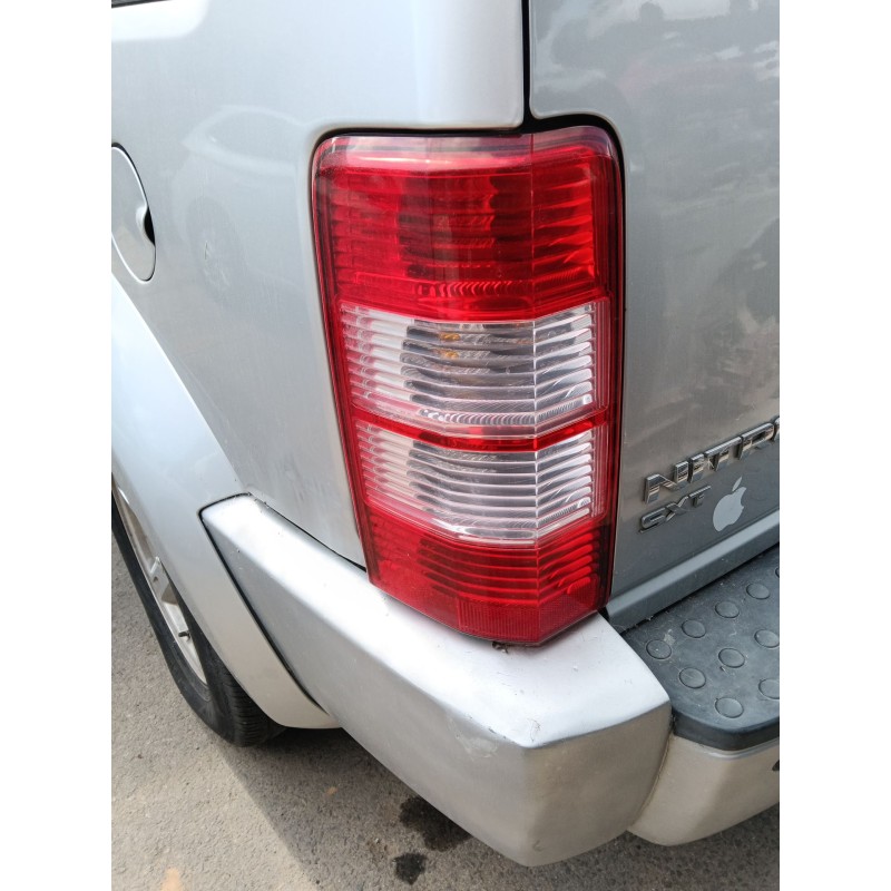 Recambio de piloto trasero izquierdo para dodge nitro 2.8 crd 4wd referencia OEM IAM 55157161AH  