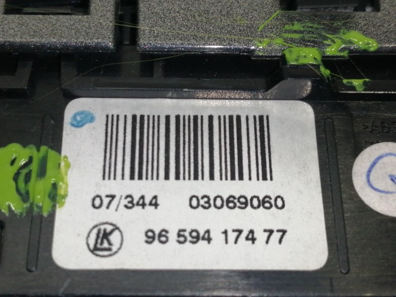 Recambio de warning para peugeot 308 gt referencia OEM IAM 9659417477  