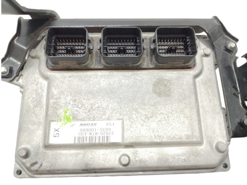 Recambio de centralita motor uce para honda cr-z (szt) sport referencia OEM IAM 37820RTWE05 6835100686 