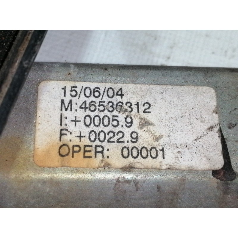 Recambio de elevalunas delantero izquierdo para fiat punto berlina (188) 1.3 16v multijet feel referencia OEM IAM 46536312  