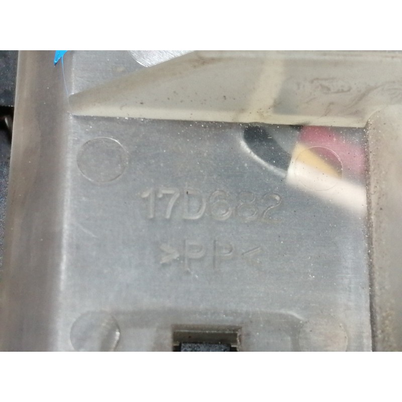 Recambio de mando limpia para mazda 3 berlina (bk) 1.6 vvt active referencia OEM IAM 17D682  